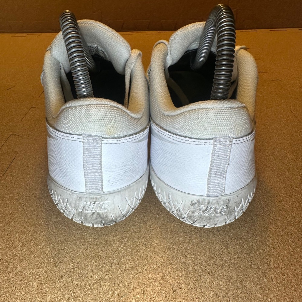 Nike Cheer Sideline IV Womens White Cheerleading Shoes 943790-100 Size 7.5 - Picture 7 of 11